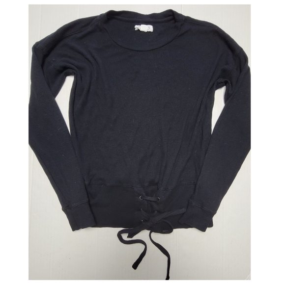 VELVET BY GRAHAM AND SPENCER TOP - Picture 4 of 11